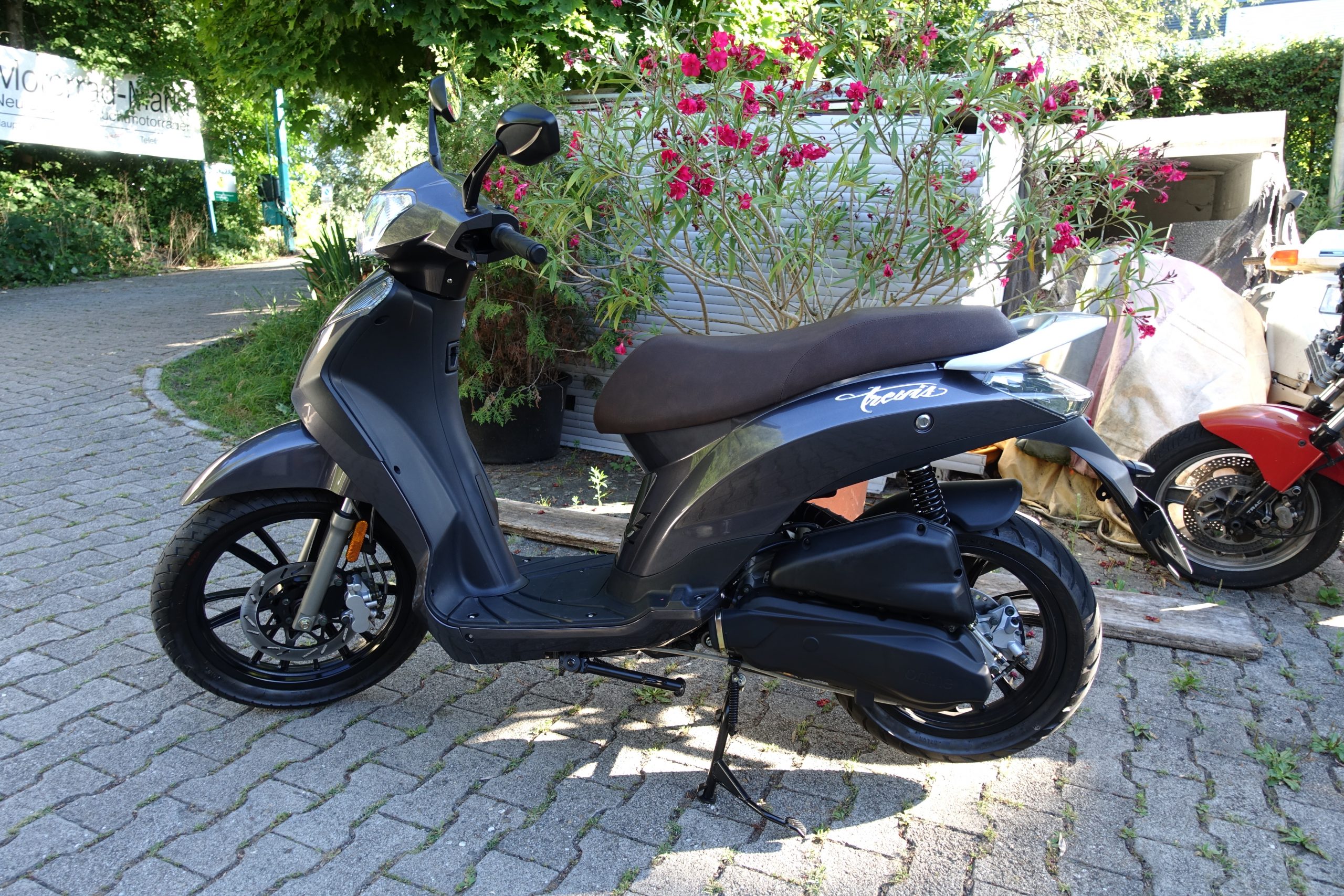 Roller Online Revis 125 ccm Vorführer. – Bild 2