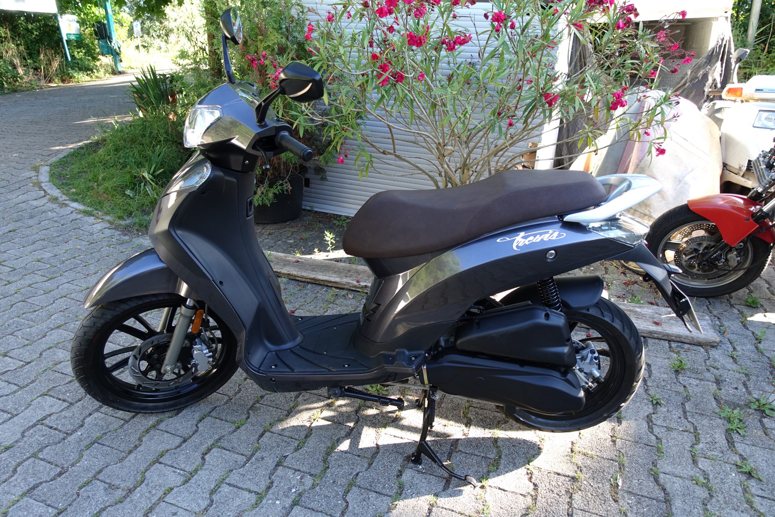 Roller Online Revis 125 ccm Vorführer. – Bild 3